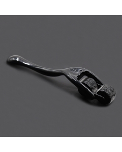 Pin Wheel Black