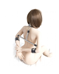 Metal Bondage Spreader Bar with Restraints black